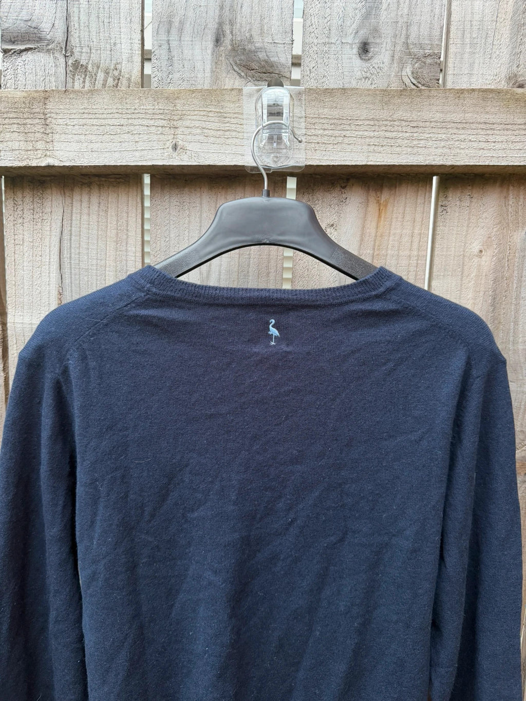 TAILORBYRD navy blue crew neck knit sweater soft lightweight fabric, pre-loved condition.