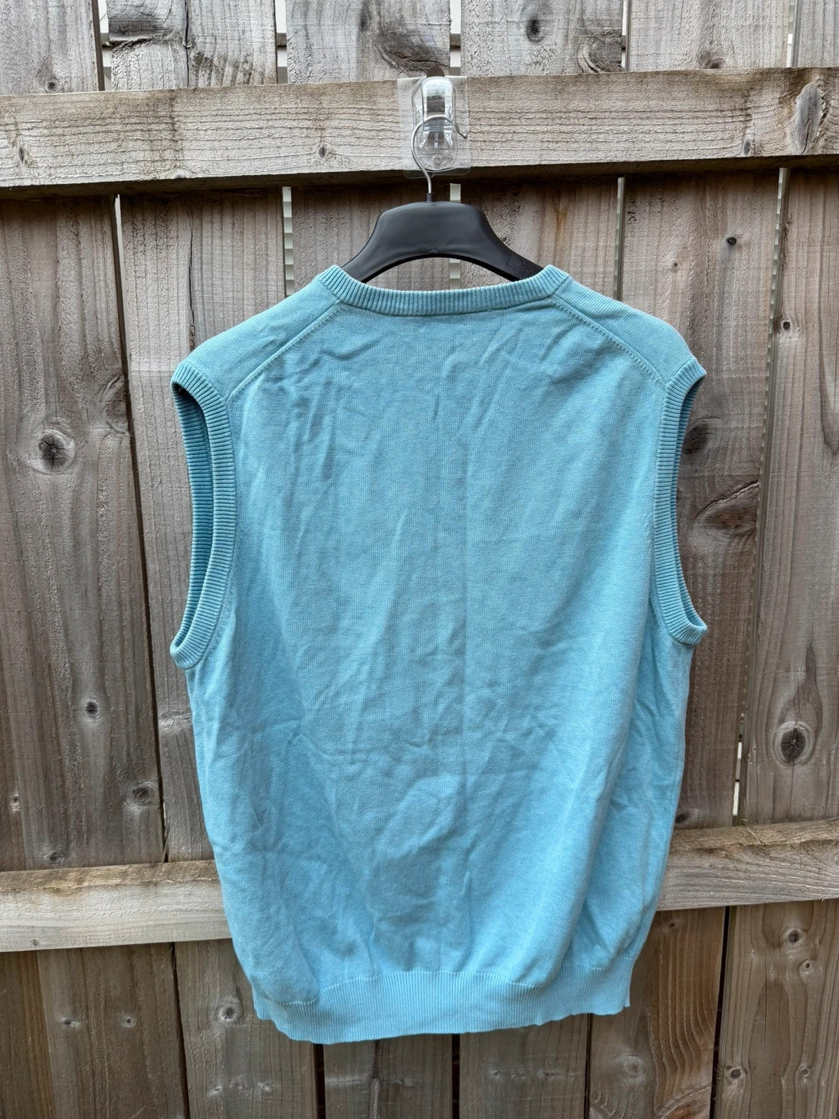 Wolsey light blue sleeveless sweater vest with knit texture, smart casual style, size XL.
