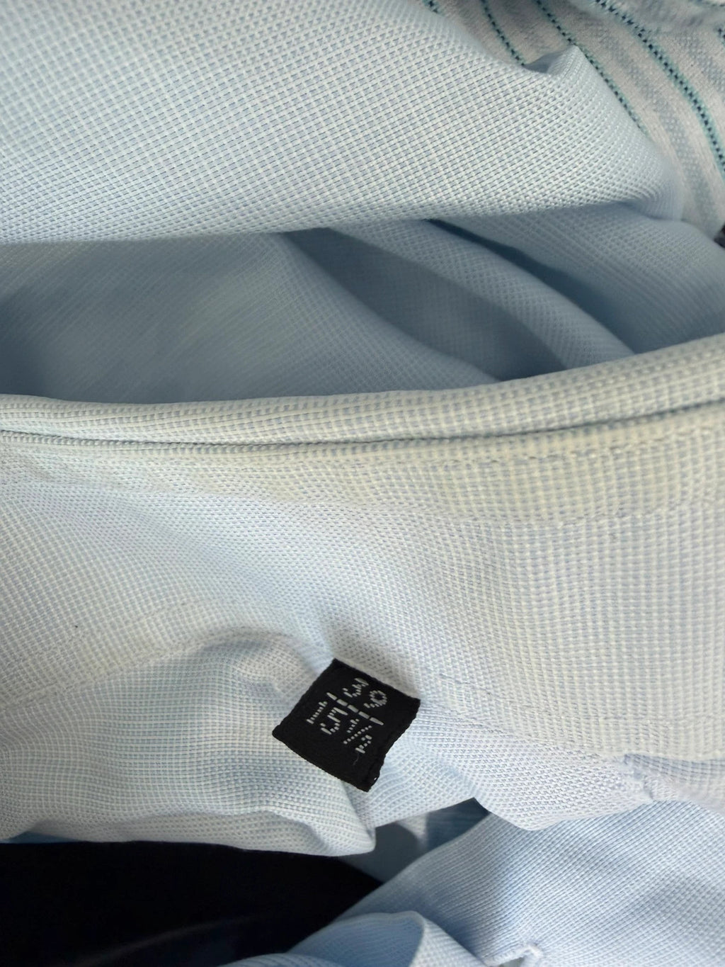 Massimo Dutti blue formal shirt, long sleeve, luxury fabric, smart office style.
