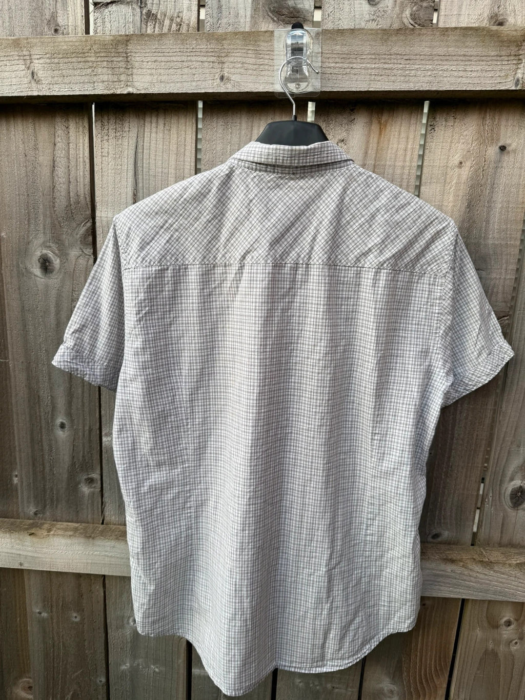 Springfield men's grey check short sleeve button-up shirt, lightweight fabric, casual style.
