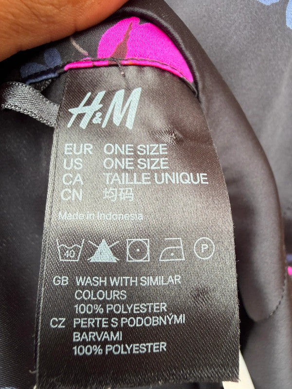 H&M multi floral satin tie front cardigan with boho style and grunge details.
