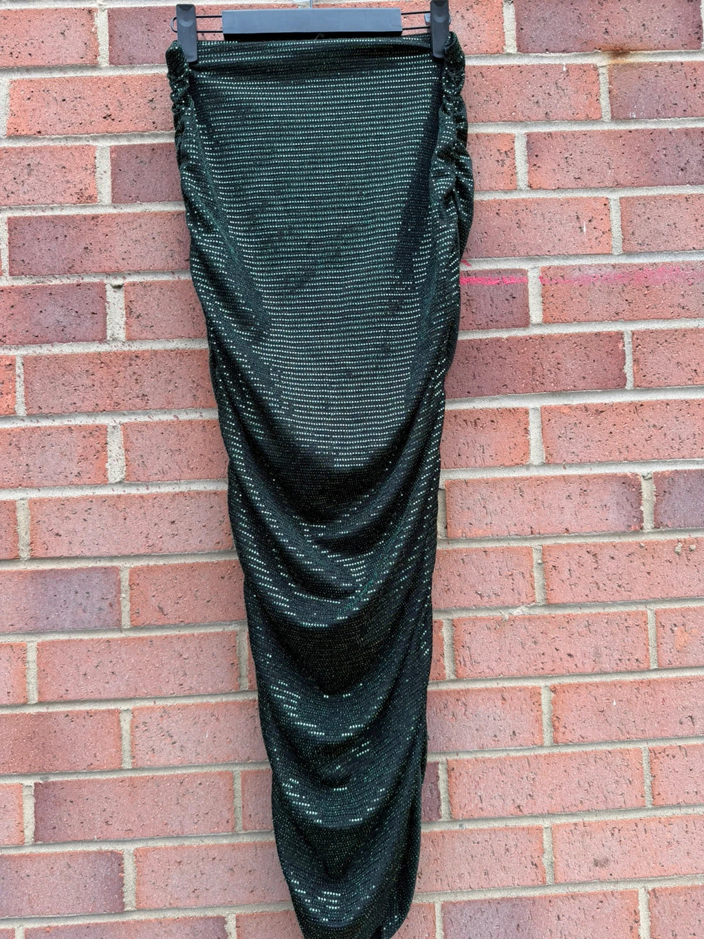 Boohoo green glitter midi skirt with ruched design and new with tags.