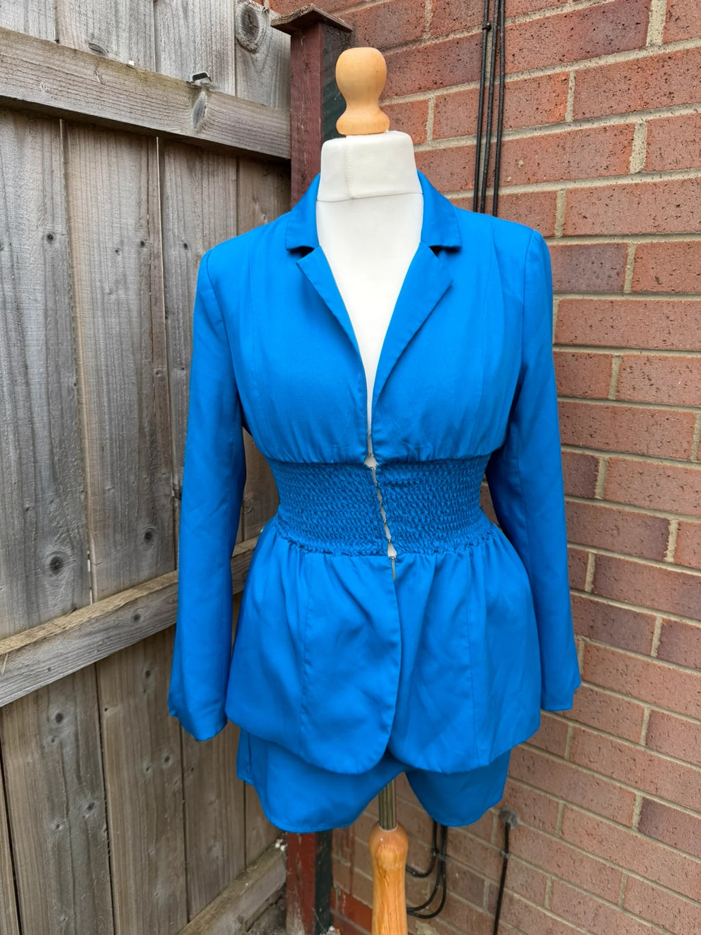Missguided blue tailored blazer and shorts set with chic design and structured fit.