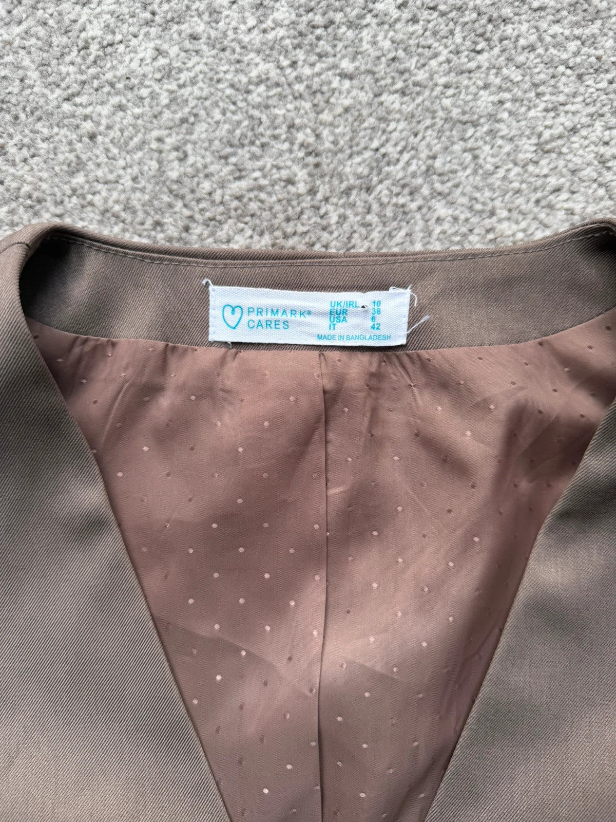 Primark brown waistcoat with button details, vintage Y2K style, pre-loved condition.
