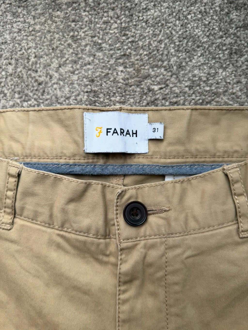 Farah beige chino shorts cotton material, pre-loved, smart casual style, waist 31".