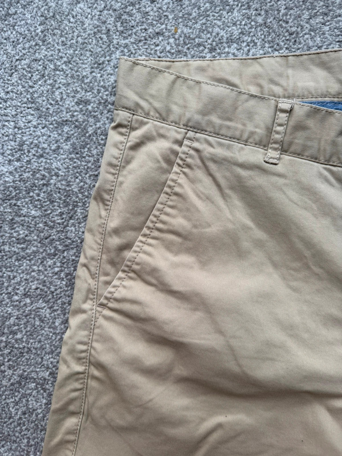 Farah beige chino shorts cotton material, pre-loved, smart casual style, waist 31".