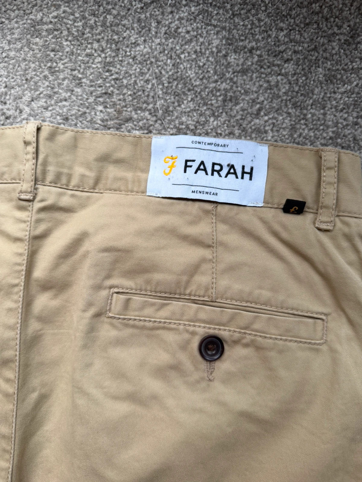 Farah beige chino shorts cotton material, pre-loved, smart casual style, waist 31".