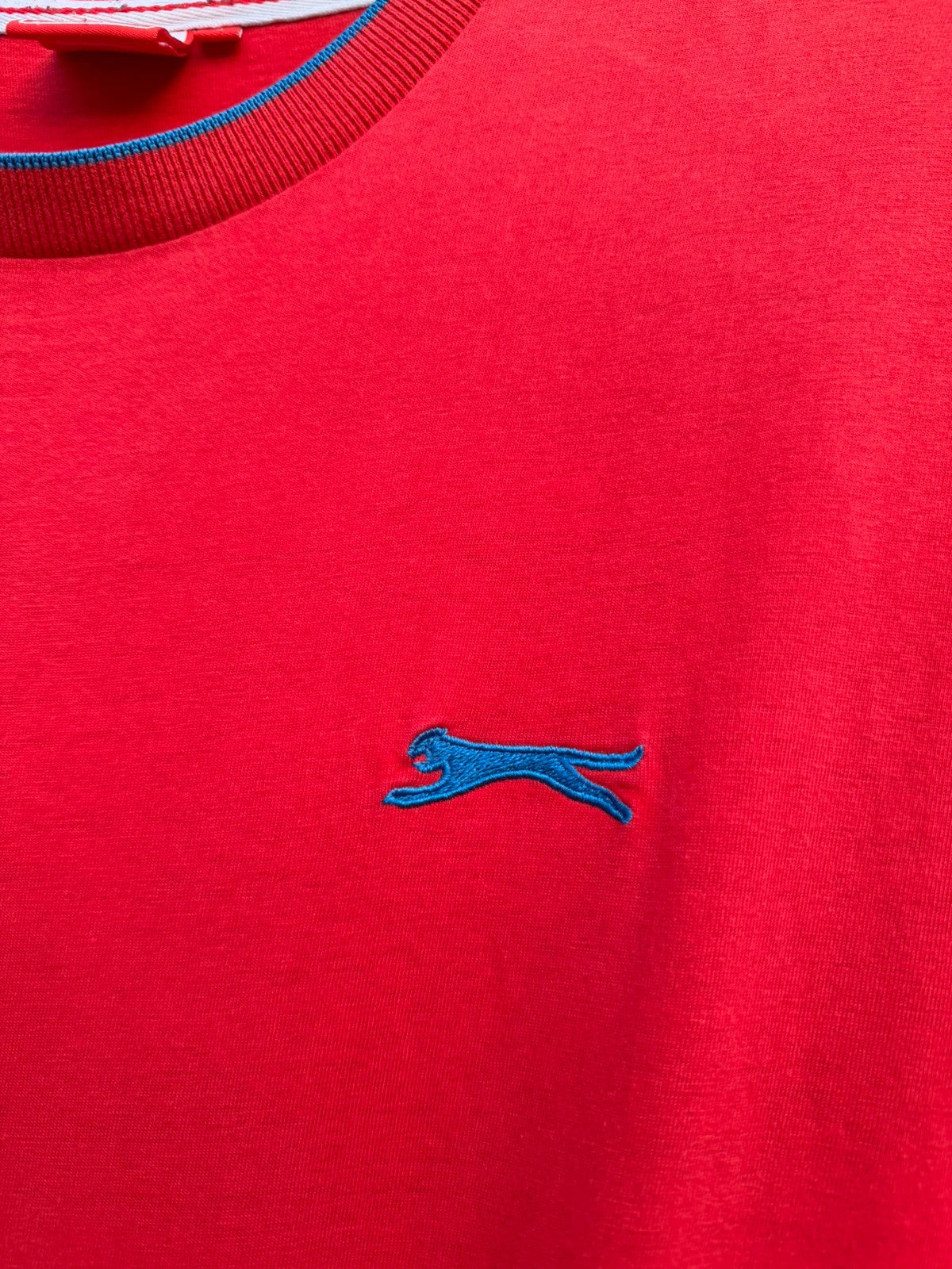 Slazenger red graphic t-shirt with logo print, crew neck, size XL.