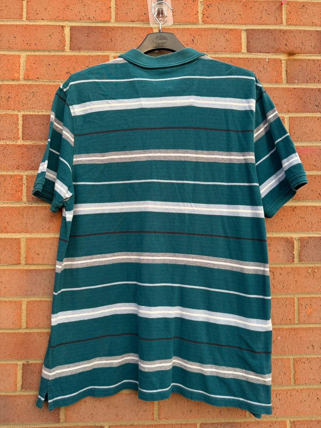 Maine New England blue striped polo shirt men size l visual details stripes cotton material